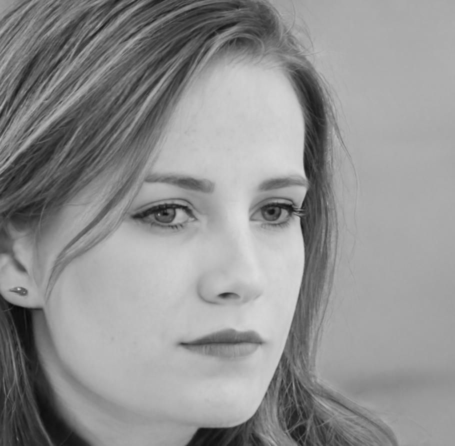 Margot Delacroix, formatrice experte en automatisation financière